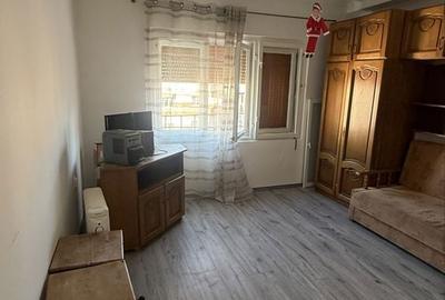 Garsonieră decomandată în Ampoi 1 - 9