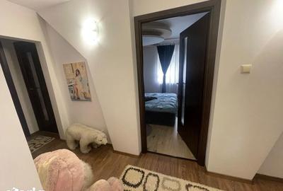 Apartament cu 4 camere decomandat în 1 Mai - 2