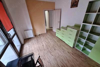 3 camere de inchiriat - 4