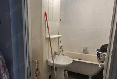 Vand apartament str.barsei focsani nr.8 3 camere - 4