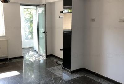 Capitol - stradal bd. Mamaia, spatiu comercial, 120 mp. - 8