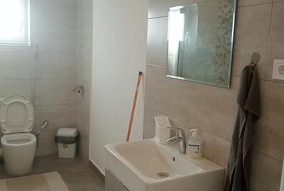 Inchiriez apartament cu 2 camere in Mioveni - 1