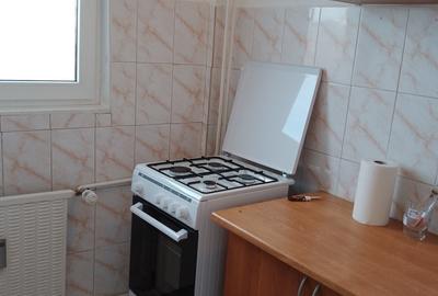 Inchiriere garsoniera Titan - 8