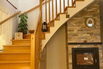 Vand casa in Ipote?ti - 2