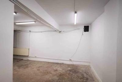 Spațiu comercial, de 90 mp, în Calea București - 2