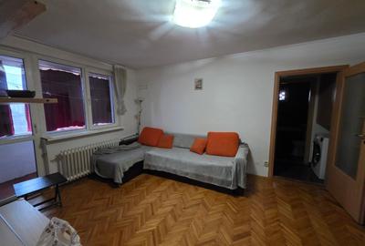 Piata Sudului, 10 minute metrou, Secuilor intersectie cu str. Mirea Luiza - 13