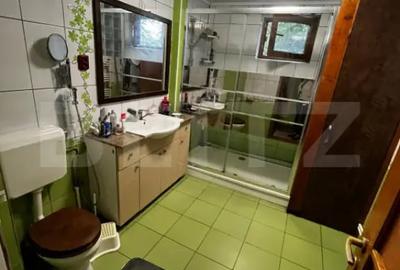 Casă cu 4 camere cu Teren 1500 Mp în Central - 4