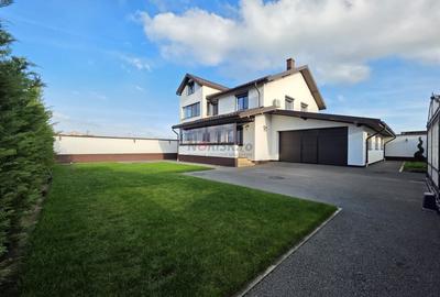 Luxury Villa • Resedinta Unica intr-un Ansamblu Privat - 10