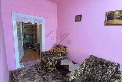 Casă cu 4 camere cu Teren 5526 Mp în Cociuba Mare - 3