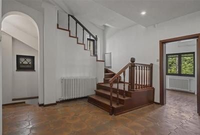 Casă individuală cu 10 camere cu Canalizare în Floreasca - 17