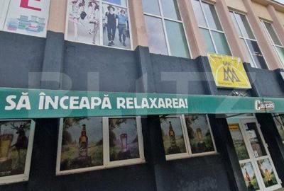 Spațiu comercial, de 581 mp, în Central - 7