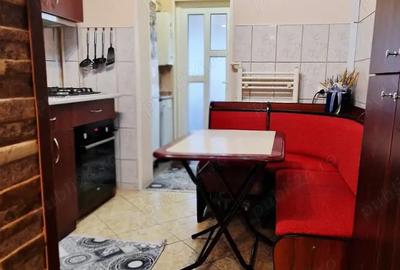 Garsonieră decomandată în Central - 1