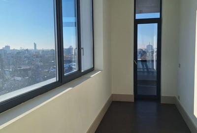 Apartament cu 4 camere în Tei - 2
