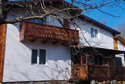 Casă cu 2 camere cu Teren 850 Mp în Central - 7