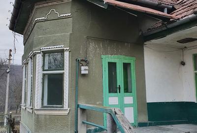 Casă cu 3 camere cu Teren 1400 Mp în Ogra - 3