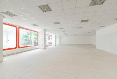 Inchiriem spatiu comercial zona Parfumul Teilor. Comision Zero!! - 3