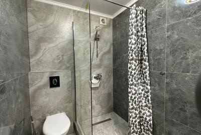 Studio  Campus/The Couch - 9