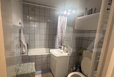 Apartament de vanzare cu 3 camere, 67 mp, zona Micro 16 - 7