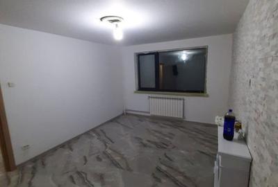Apartament cu 3 camere decomandat în Brâncoveanu
