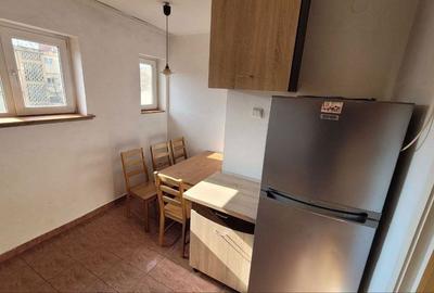 Casă cu 2 camere decomandat în Central - 5