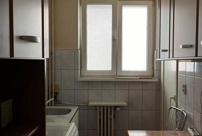 Apartament cu 3 camere decomandat în Decebal - 9