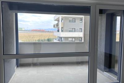 Apartament cu 2 camere decomandat în Exterior Vest - 2