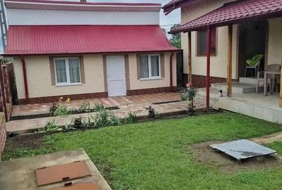 Casă cu 7 camere în Central - 2