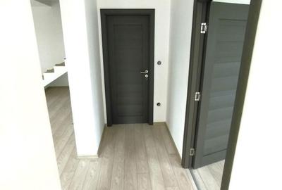 Casă cu 4 camere cu Teren 402 Mp în Central - 16