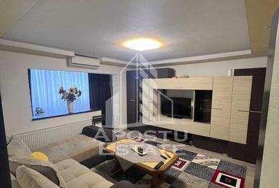 Apartament cu 3 camere Decomandat AC zona UMT Pet Frendly