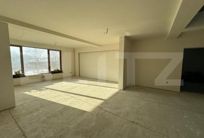 Casă cu 5 camere cu Teren 3000 Mp în Horodnic - 9