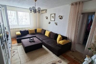 Apartament cu 3 camere semidecomandat în Titan - 10