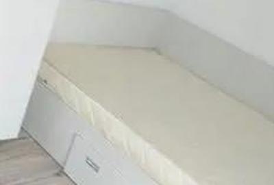 Casă cu Teren 300 Mp în Central - 1