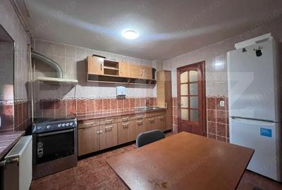 Apartament cu 3 camere decomandat, mobilat în Craiovița Nouă - 7