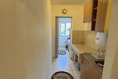 Inchiriere Garsoniera Cf 1, etaj 1, 9 Mai - 6