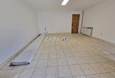 Spațiu comercial, de 32 mp, în 9 Mai - 2