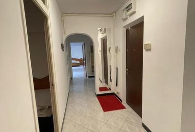 Apartament cu 3 camere decomandat, mobilat în Apărătorii Patriei - 4