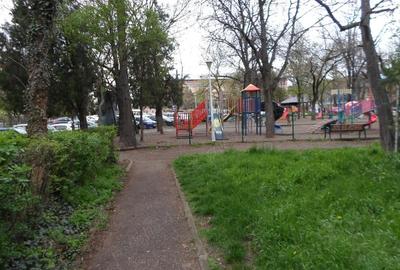 Apartament cu 3 camere decomandat în Cina - 8