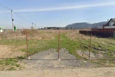 Teren Construcții intravilan în Florilor - 2