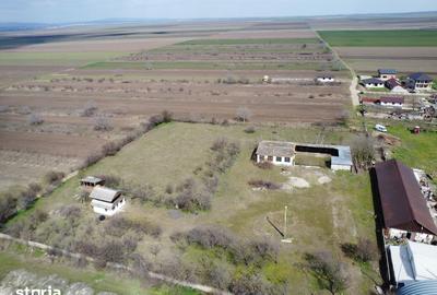 Teren de 3500 mp, în Vadu Pașii - 7
