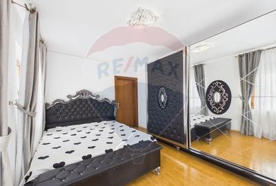 Casă cu 6 camere cu Teren 1200 Mp în Tâncăbești - 12