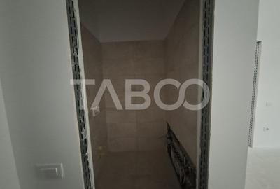 Apartament cu 3 camere decomandat în Central - 7