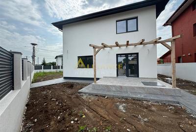 Casă individuală cu 4 camere cu Teren 320 Mp în Berceni - 9