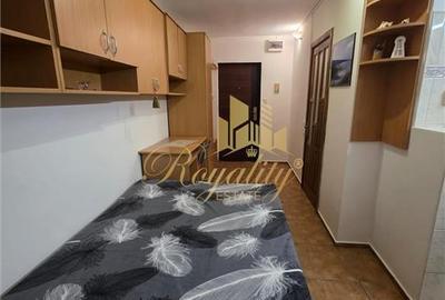 Garsonieră nedecomandată în Girocului - 2