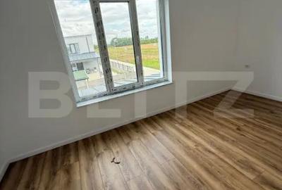 Casă cu 4 camere cu Teren 254 Mp în Remetea Mare - 7