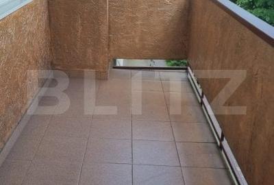 Apartament de vanzare, cu 3 camere, 91 mp, zona Bl. Closca - 11