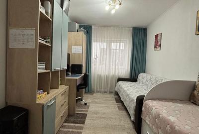 Apartament cu 2 camere decomandat în Cernatu - 2