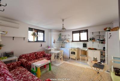 Apartament cu 2 camere decomandat în 1 Mai