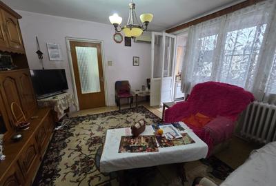 Apartament cu 3 camere semidecomandat în Veteranilor - 17