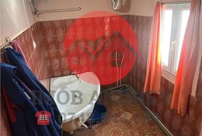 Casă cu 2 camere cu Teren 100 Mp în Piața Nouă - 2