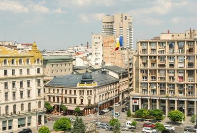 Apartament cu 3 camere decomandat, mobilat în Universitate - 1